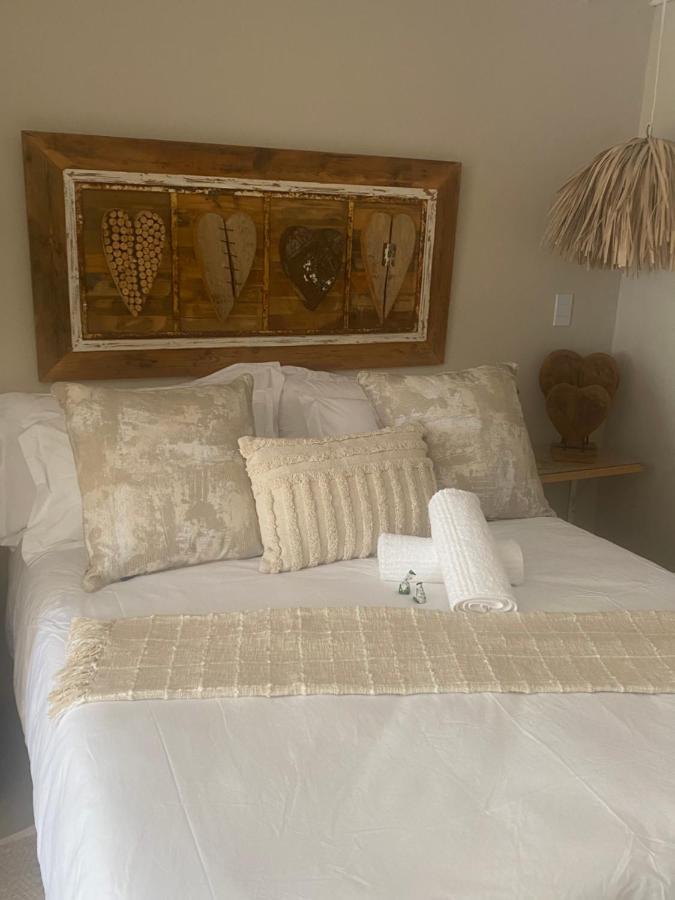 Luxury Upmarket Guesthouse 20 On 4Th روستنبرج المظهر الخارجي الصورة